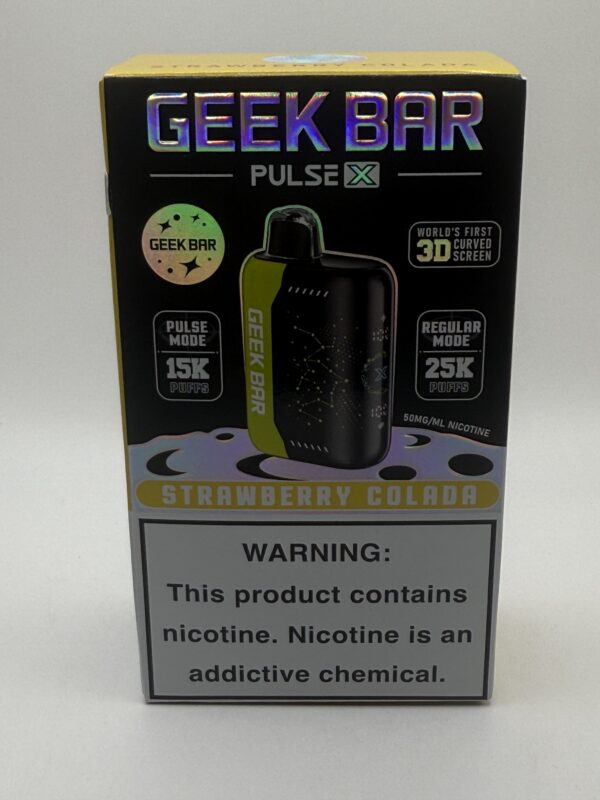GEEK BAR Strawberry Colada