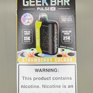 GEEK BAR Strawberry Colada